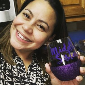 Meet your Posher, Mara